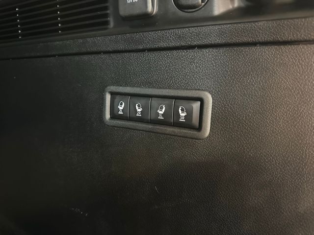 2022 Jeep Wagoneer Series III 5.7 HEMI V8 20" Wheels Tow Pkg | Irving, Texas | Hopper Motorplex 2022 Jeep Wagoneer Series III 5.7 HEMI V8 20" Wheels Tow Pkg | Irving, Texas | Hopper Motorplex