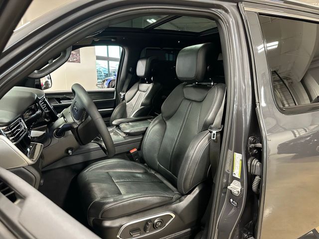 2022 Jeep Wagoneer Series III | Irving, Texas | Hopper Motorplex