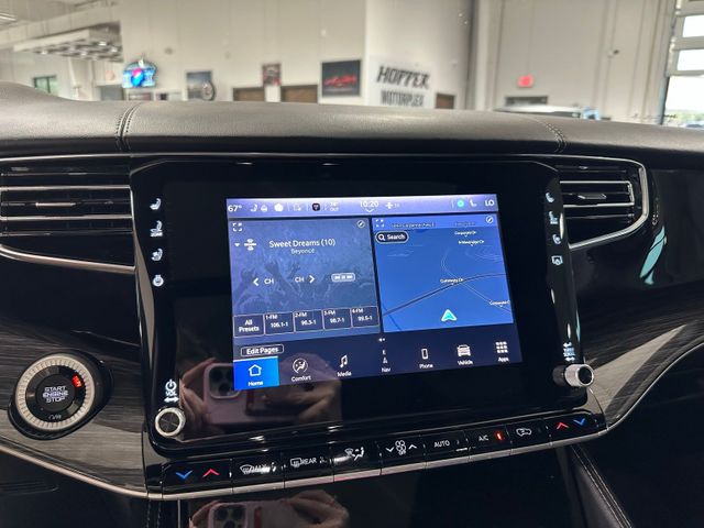 2022 Jeep Wagoneer Series III | Irving, Texas | Hopper Motorplex