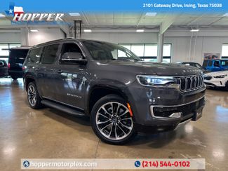 2022 Jeep Wagoneer