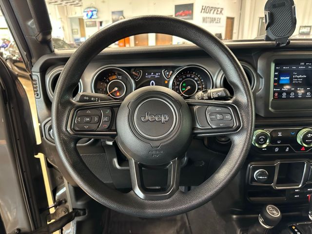 2022 Jeep Wrangler Unlimited Willys | Irving, Texas | Hopper Motorplex 2022 Jeep Wrangler Unlimited Willys | Irving, Texas | Hopper Motorplex