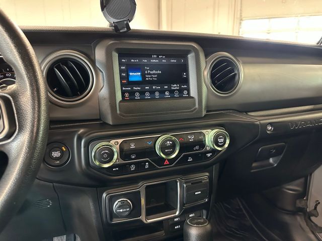 2022 Jeep Wrangler Unlimited Willys | Irving, Texas | Hopper Motorplex 2022 Jeep Wrangler Unlimited Willys | Irving, Texas | Hopper Motorplex