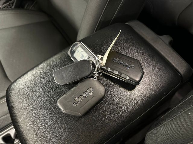 2022 Jeep Wrangler Unlimited Willys | Irving, Texas | Hopper Motorplex 2022 Jeep Wrangler Unlimited Willys | Irving, Texas | Hopper Motorplex