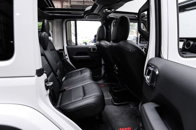 2022 Jeep Wrangler Unlimited Sahara Altitude, 4X4, SKY TOP, 8K | Carrollton, TX | Texas Vehicle Exchange