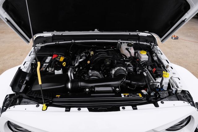 2022 Jeep Wrangler Unlimited Sahara Altitude, 4X4, SKY TOP, 8K | Carrollton, TX | Texas Vehicle Exchange 2022 Jeep Wrangler Unlimited Sahara Altitude, 4X4, SKY TOP, 8K | Carrollton, TX | Texas Vehicle Exchange