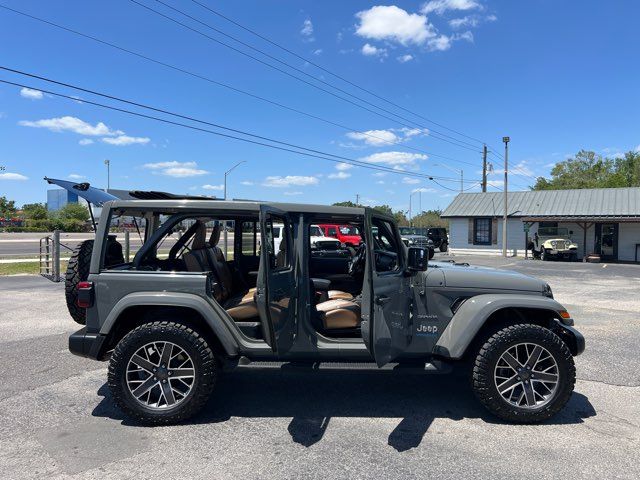 2022 Jeep Wrangler Unlimited Sahara 4xe - Power-Top
