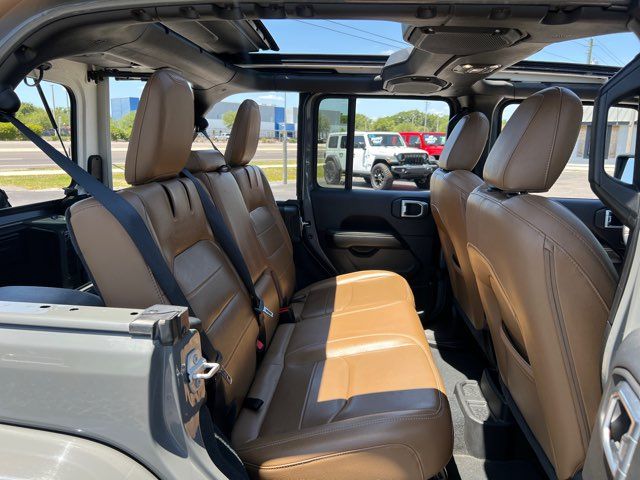 2022 Jeep Wrangler Unlimited Sahara 4xe - Power-Top