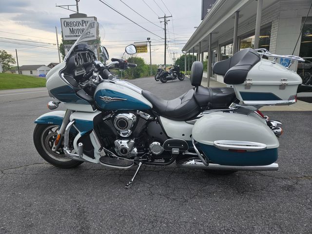 2022 Kawasaki Vulcan 1700 Voyager ABS