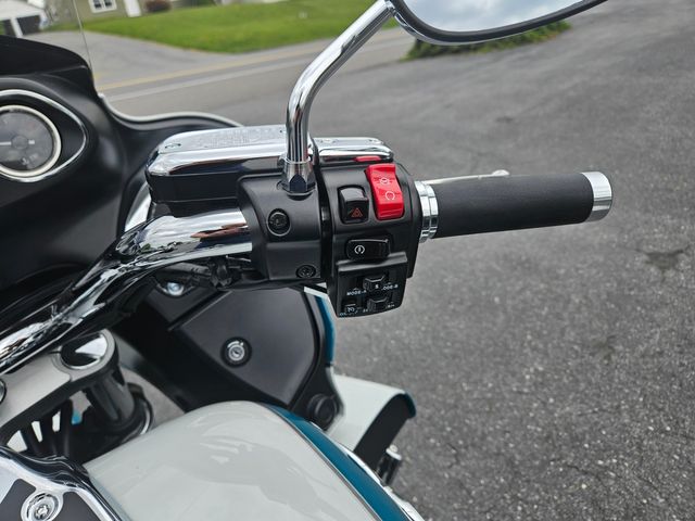 2022 Kawasaki Vulcan 1700 Voyager ABS