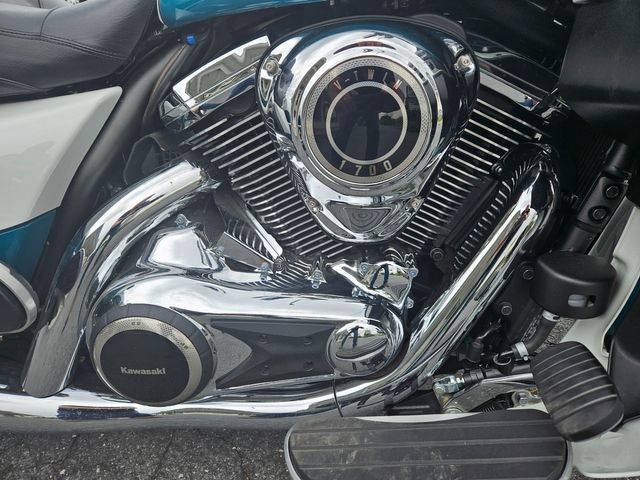 2022 Kawasaki Vulcan 1700 Voyager ABS