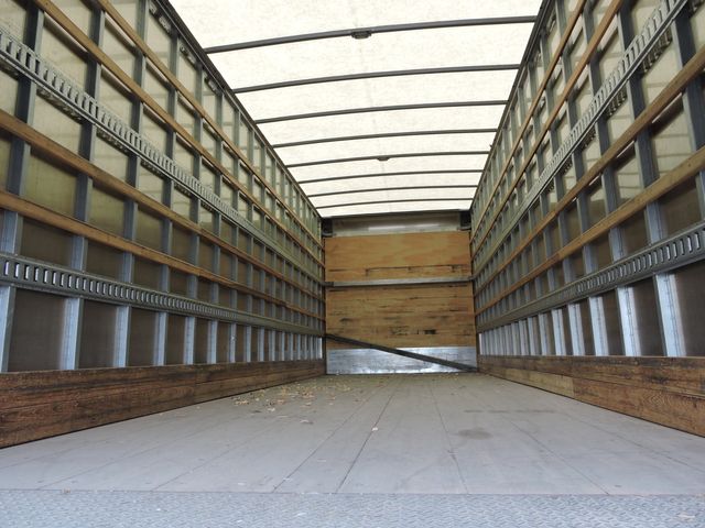 2022 Kenworth T270 26ft NON CDL