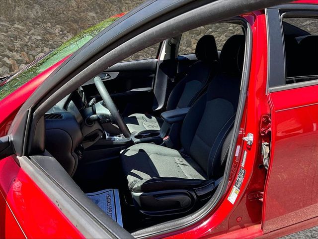 2022 Kia Forte LXS