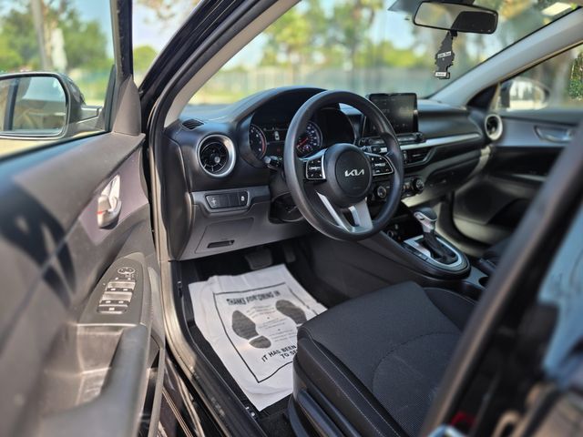 2022 Kia Forte FE | Reseda, CA | Angeles Auto Alliance