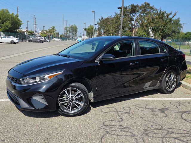 2022 Kia Forte FE | Reseda, CA | Angeles Auto Alliance 2022 Kia Forte FE | Reseda, CA | Angeles Auto Alliance