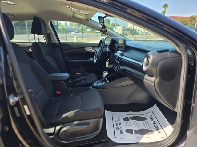 2022 Kia Forte FE | Reseda, CA | Angeles Auto Alliance 2022 Kia Forte FE | Reseda, CA | Angeles Auto Alliance