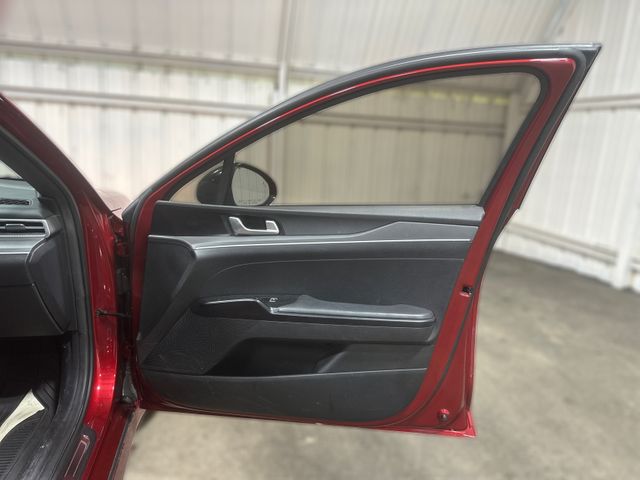 2022 Kia K5 GT-Line 2022 Kia K5 GT-Line