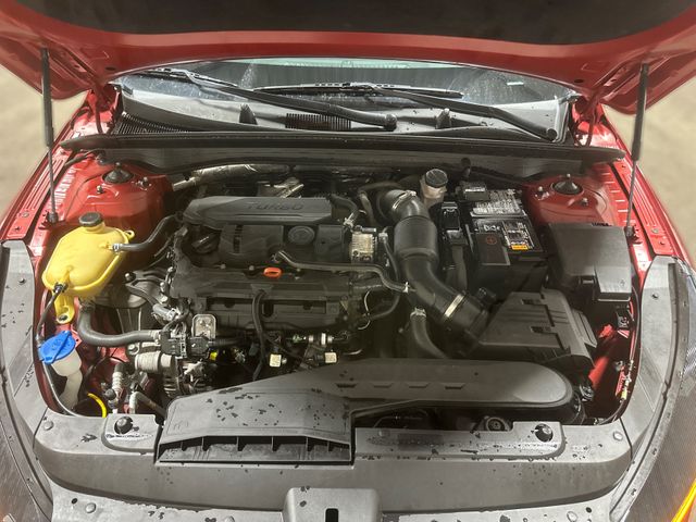 2022 Kia K5 GT-Line 2022 Kia K5 GT-Line