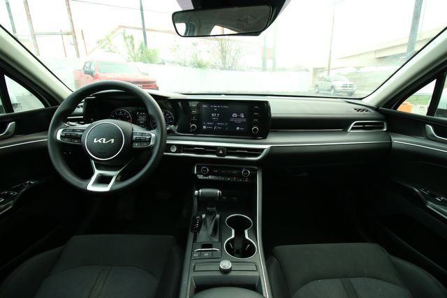 2022 Kia K5 LXS | San Antonio, TX | R&L Certified Auto Group 2022 Kia K5 LXS | San Antonio, TX | R&L Certified Auto Group