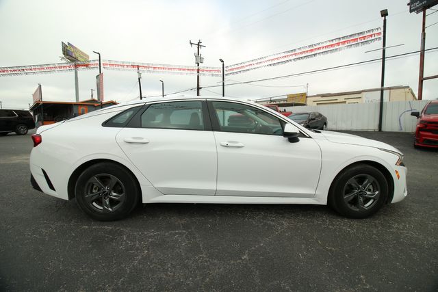 2022 Kia K5 LXS | San Antonio, TX | R&L Certified Auto Group 2022 Kia K5 LXS | San Antonio, TX | R&L Certified Auto Group