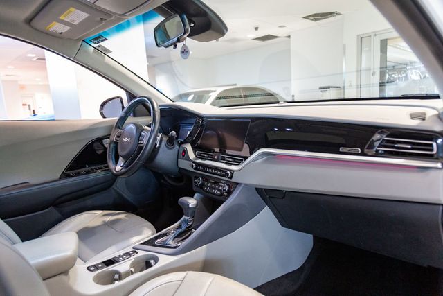 2022 Kia Niro EX Premium