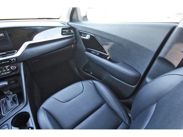 2022 Kia Niro Touring Special Edition