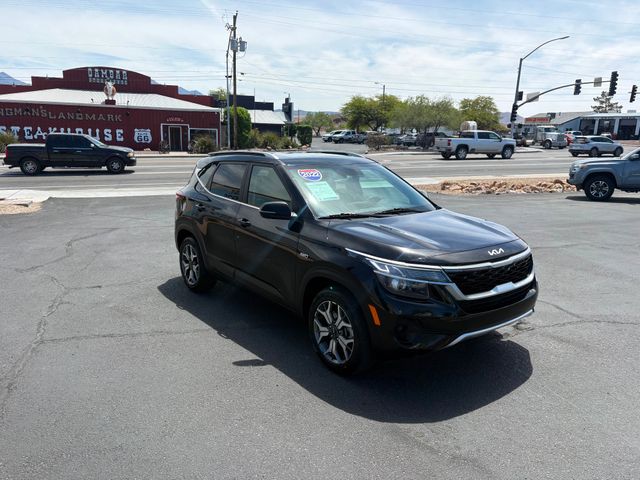 2022 Kia Seltos EX