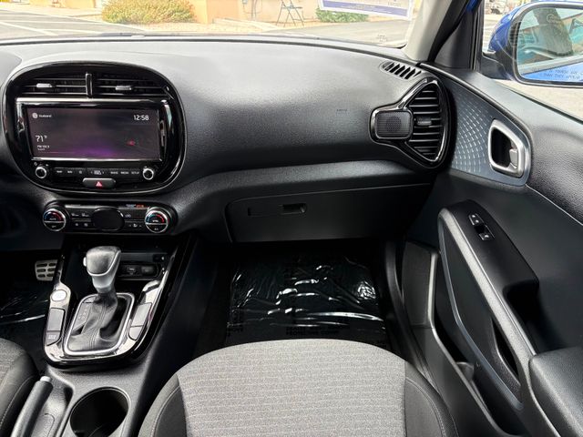 2022 Kia Soul GT-Line