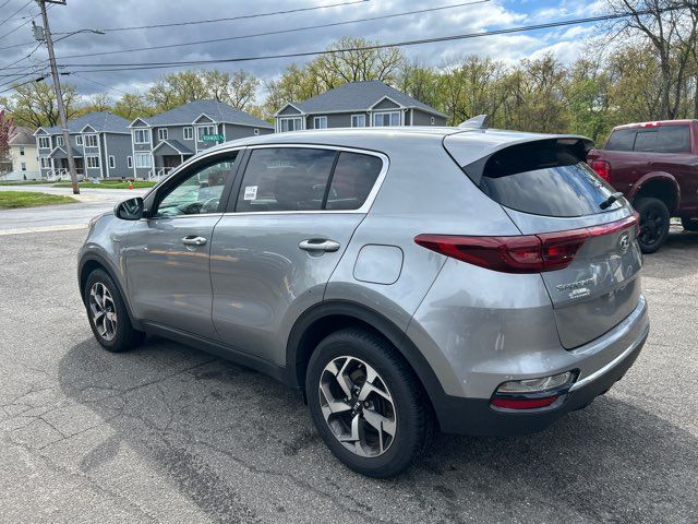 2022 Kia Sportage LX