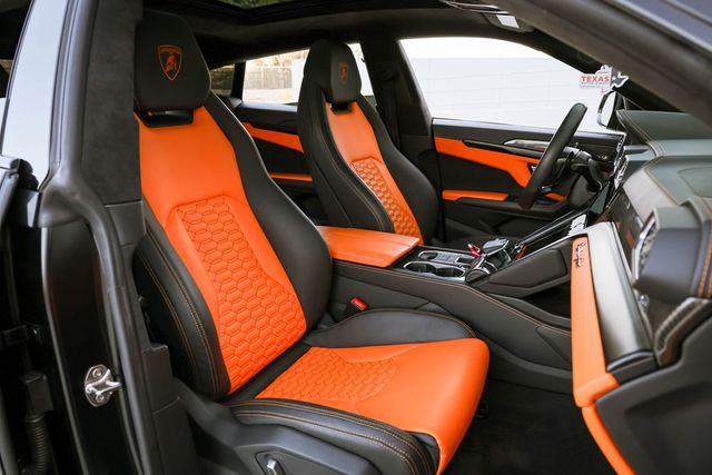 2022 Lamborghini Urus Base | Mesquite, TX | Texas Autos Direct
