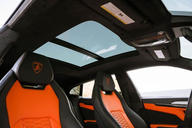 2022 Lamborghini Urus Base | Mesquite, TX | Texas Autos Direct