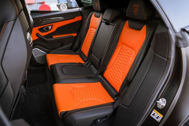 2022 Lamborghini Urus Base | Mesquite, TX | Texas Autos Direct