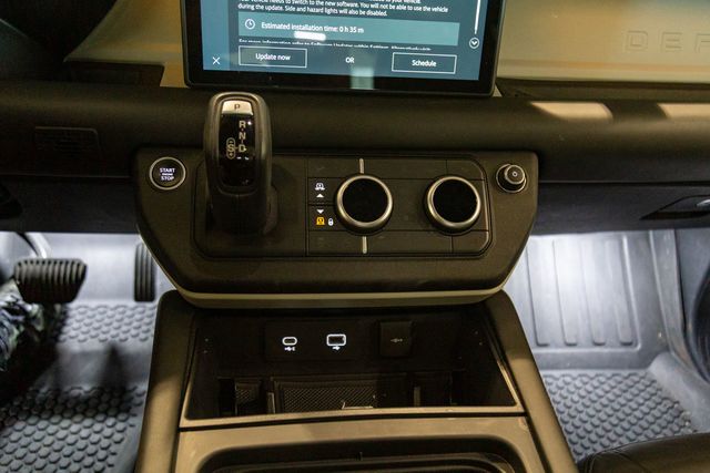 2022 Land Rover Defender 110 XS Edition