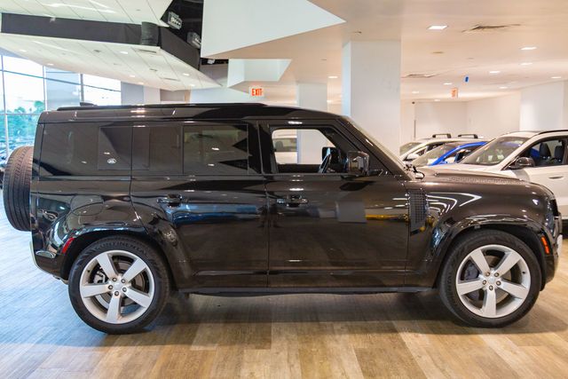 2022 Land Rover Defender 110 XS Edition