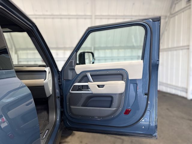 2022 Land Rover DEFENDER 90 X-DYNAMIC SE | Houston, TX | Texas Star Motors 2022 Land Rover DEFENDER 90 X-DYNAMIC SE | Houston, TX | Texas Star Motors