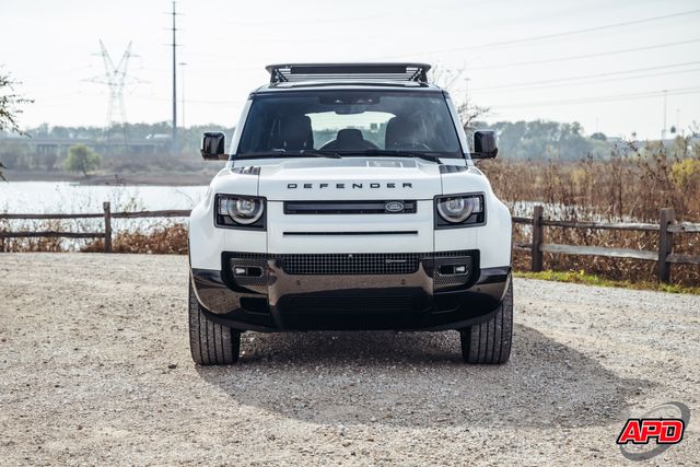 2022 Land Rover Defender 110 X-Dynamic HSE 2022 Land Rover Defender 110 X-Dynamic HSE