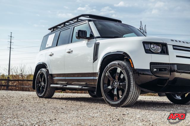 2022 Land Rover Defender 110 X-Dynamic HSE 2022 Land Rover Defender 110 X-Dynamic HSE