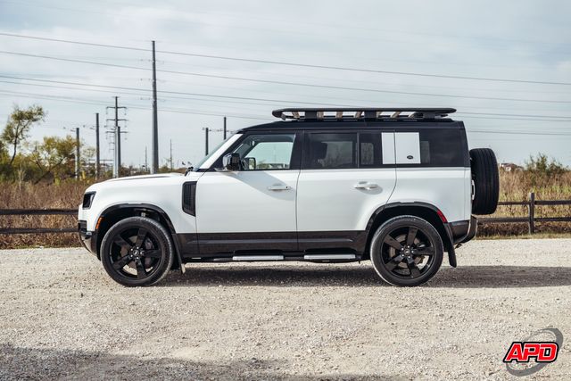 2022 Land Rover Defender 110 X-Dynamic HSE 2022 Land Rover Defender 110 X-Dynamic HSE