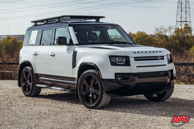 2022 Land Rover Defender 110 X-Dynamic HSE 2022 Land Rover Defender 110 X-Dynamic HSE