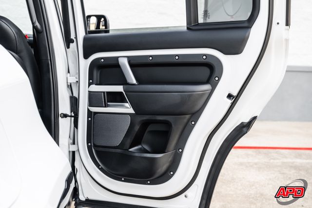 2022 Land Rover Defender 110 X-Dynamic HSE 2022 Land Rover Defender 110 X-Dynamic HSE