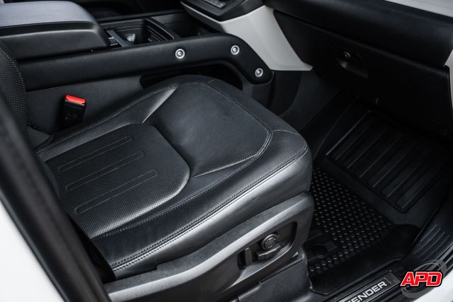 2022 Land Rover Defender 110 X-Dynamic HSE 2022 Land Rover Defender 110 X-Dynamic HSE