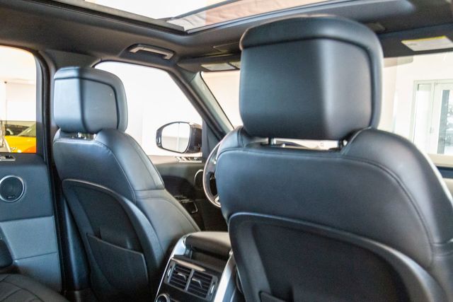 2022 Land Rover Range Rover Sport  HSE Silver Edition MHEV