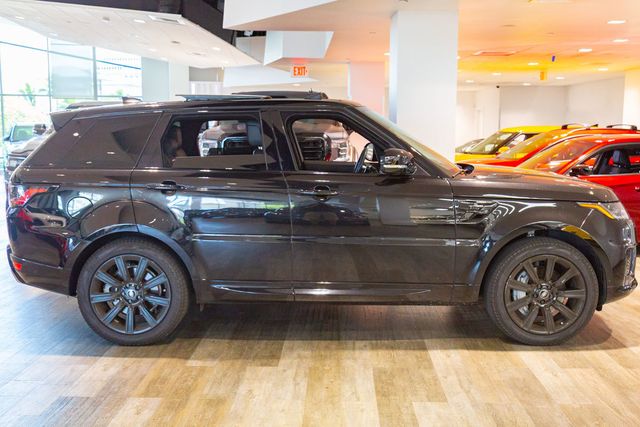2022 Land Rover Range Rover Sport  HSE Silver Edition MHEV