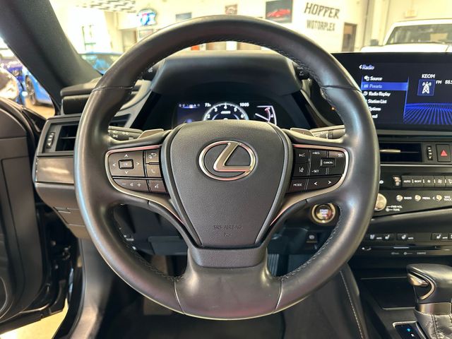 2022 Lexus ES 350 Premium Package Navigation Panoramic Roof | Irving, Texas | Hopper Motorplex 2022 Lexus ES 350 Premium Package Navigation Panoramic Roof | Irving, Texas | Hopper Motorplex