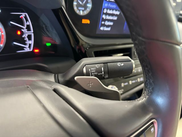 2022 Lexus ES 350 Premium Package Navigation Panoramic Roof | Irving, Texas | Hopper Motorplex 2022 Lexus ES 350 Premium Package Navigation Panoramic Roof | Irving, Texas | Hopper Motorplex