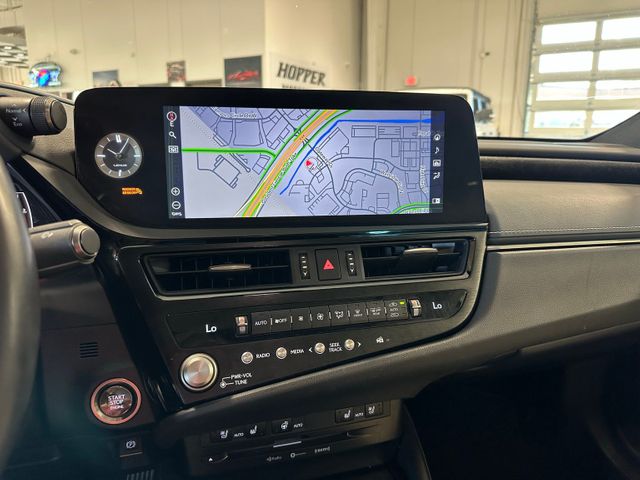2022 Lexus ES 350 Premium Package Navigation Panoramic Roof | Irving, Texas | Hopper Motorplex 2022 Lexus ES 350 Premium Package Navigation Panoramic Roof | Irving, Texas | Hopper Motorplex
