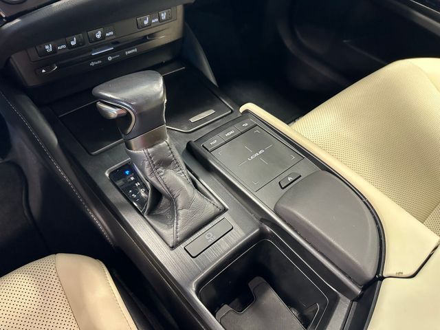 2022 Lexus ES 350 Premium Package Navigation Panoramic Roof | Irving, Texas | Hopper Motorplex 2022 Lexus ES 350 Premium Package Navigation Panoramic Roof | Irving, Texas | Hopper Motorplex