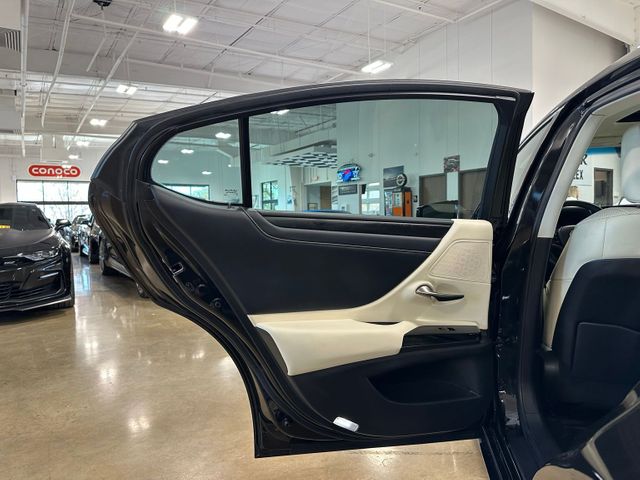 2022 Lexus ES 350 Premium Package Navigation Panoramic Roof | Irving, Texas | Hopper Motorplex 2022 Lexus ES 350 Premium Package Navigation Panoramic Roof | Irving, Texas | Hopper Motorplex