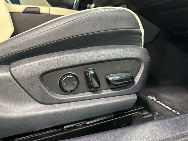 2022 Lexus ES 350 Premium Package Navigation Panoramic Roof | Irving, Texas | Hopper Motorplex 2022 Lexus ES 350 Premium Package Navigation Panoramic Roof | Irving, Texas | Hopper Motorplex