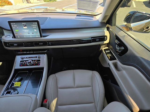 2022 Lincoln Aviator Standard 2022 Lincoln Aviator Standard