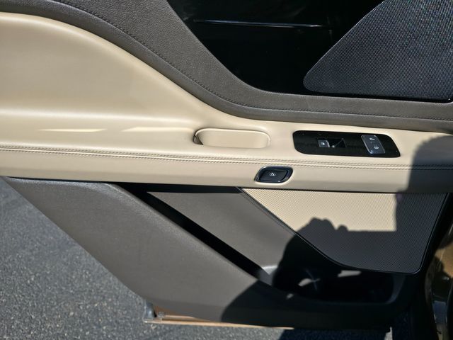 2022 Lincoln Aviator Standard